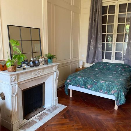 Romeo Apartment Les Andelys Ngoại thất bức ảnh